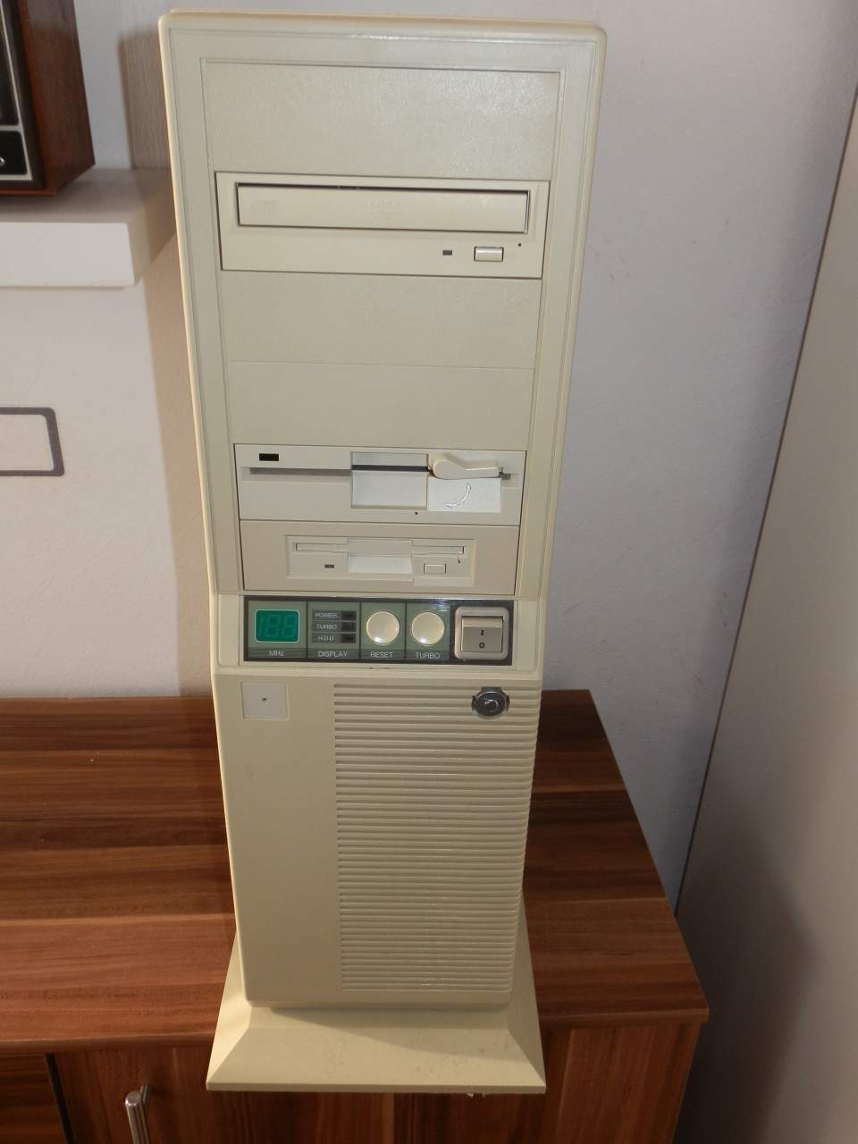 ATARI Tower 01.jpg